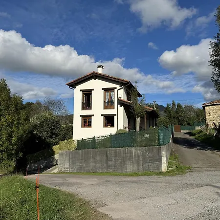 Casa El Calerin Holiday home *